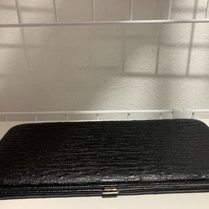 Embossed Grain Faux Leather Snap Wallet